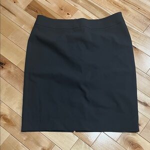 Giorgio Armani 100% Lana Wool Skirt Made in Italy Size 44
